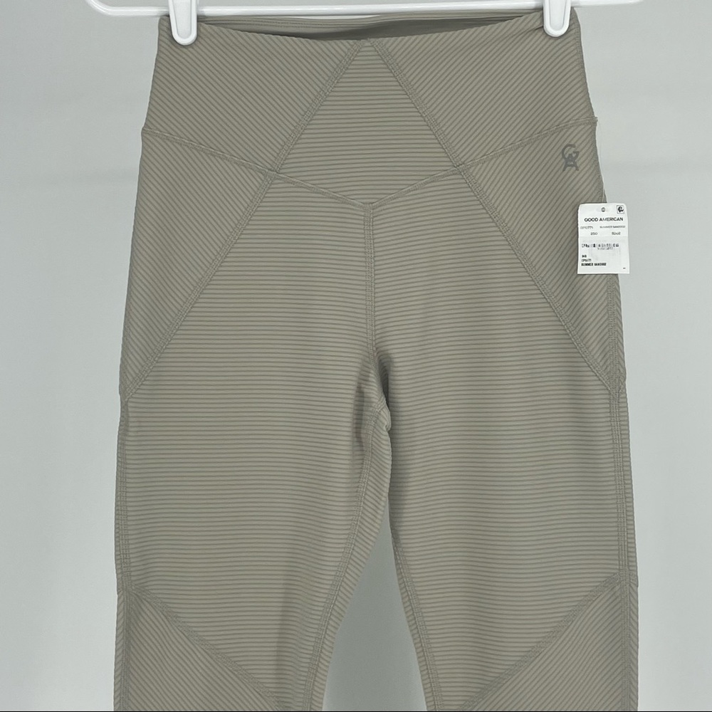 GOOD AMERICAN NWT ANGLED RIBBED HIGH RISE LEGGINGS IN SUMMER SAND 002 1 5 6 - Picture 5 of 15
